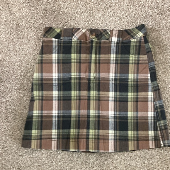 White Stag Dresses & Skirts - White Stag Black and Brown Mini Skirt with built in shorts